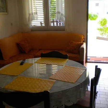 Paulina Apartment Nin Exterior photo